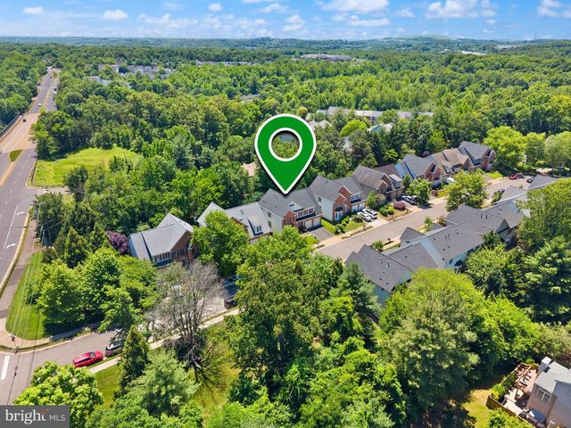 7705 RIDGEPARK CT, Springfield, VA 22153