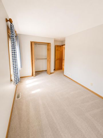 12265 Heather Street NW, Coon Rapids, MN 55433