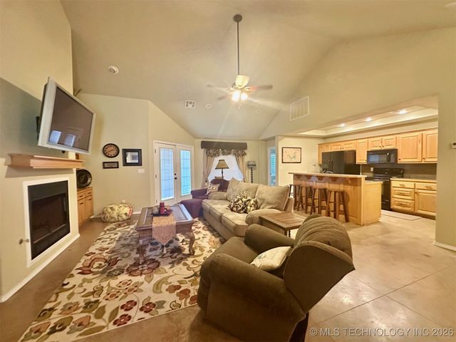 1908 Rhynes-Childress Loop, Kingston, OK 73439