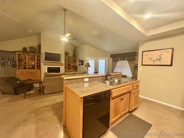 1908 Rhynes-Childress Loop, Kingston, OK 73439