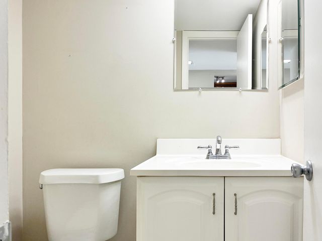 2306 S Cypress Bend Drive 420, Pompano Beach, FL 33069