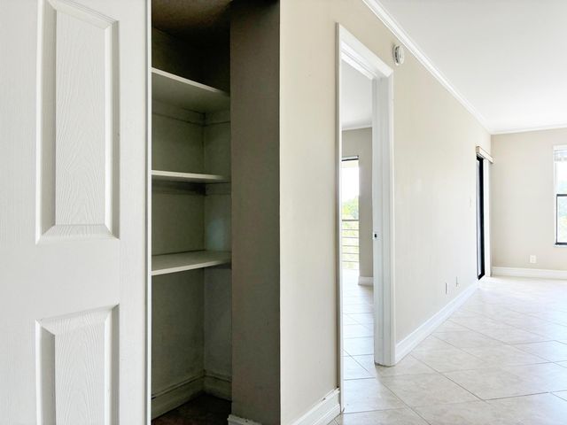 2306 S Cypress Bend Drive 420, Pompano Beach, FL 33069