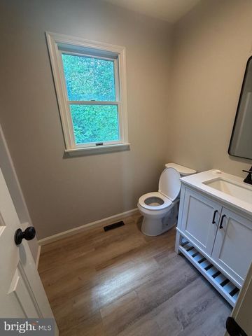 515 BASEHOAR SCHOOL RD, Littlestown, PA 17340