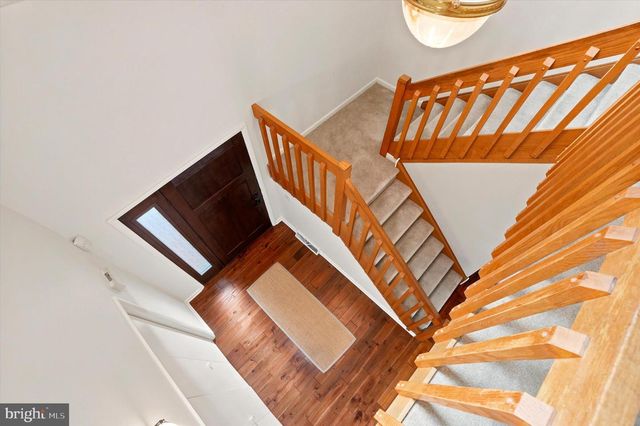 84 SKOURES LN, Newtown, PA 18940