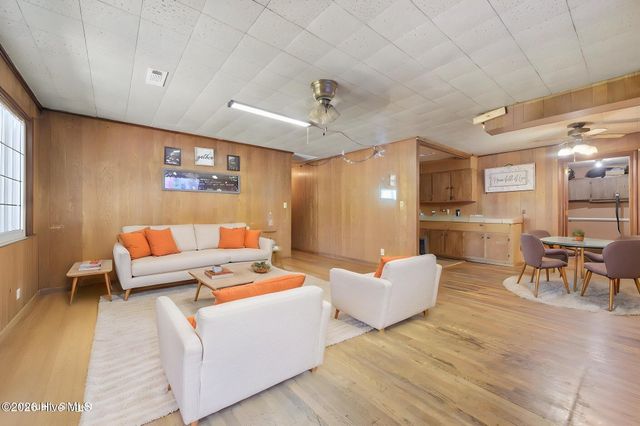 613 Robbinsville Road, Andrews, NC 28901