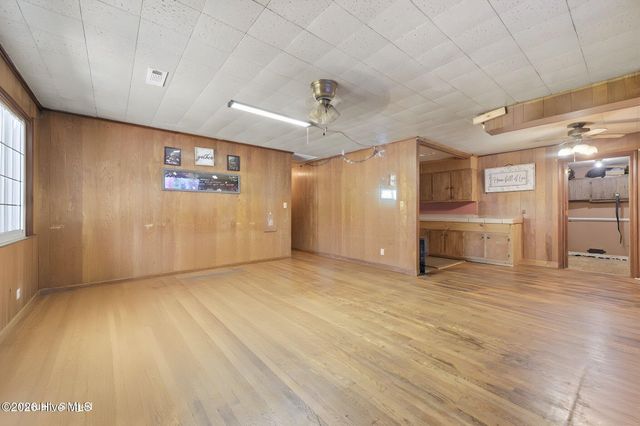613 Robbinsville Road, Andrews, NC 28901