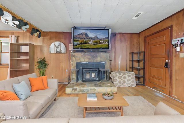 613 Robbinsville Road, Andrews, NC 28901