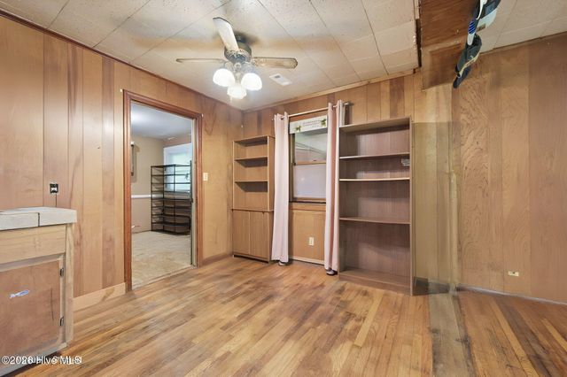 613 Robbinsville Road, Andrews, NC 28901
