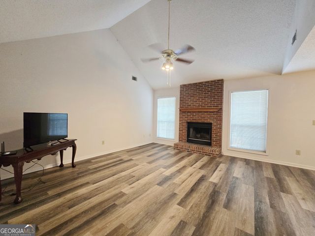 1652 Highway 155 N, Mcdonough, GA 30252