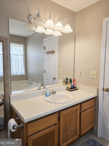 1652 Highway 155 N, Mcdonough, GA 30252