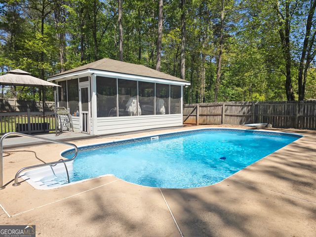 1652 Highway 155 N, Mcdonough, GA 30252