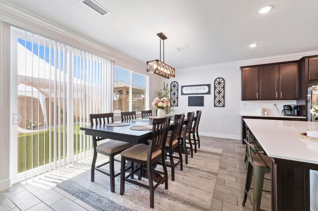 6523 E Sooner Drive, Fresno, CA 93727