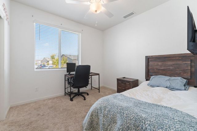 6523 E Sooner Drive, Fresno, CA 93727