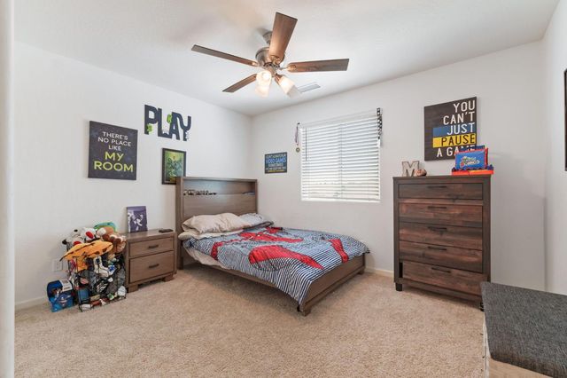 6523 E Sooner Drive, Fresno, CA 93727