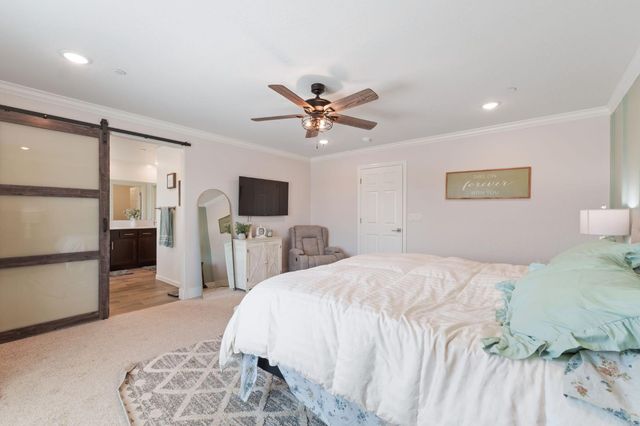 6523 E Sooner Drive, Fresno, CA 93727