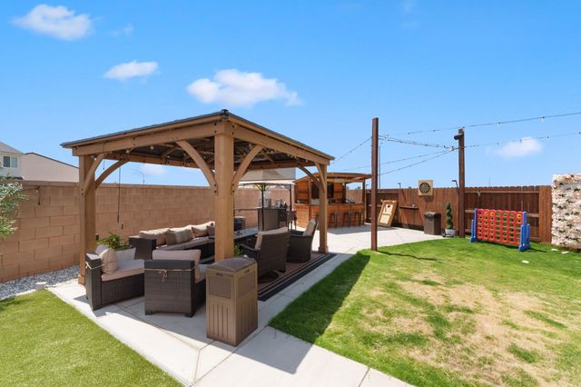 6523 E Sooner Drive, Fresno, CA 93727