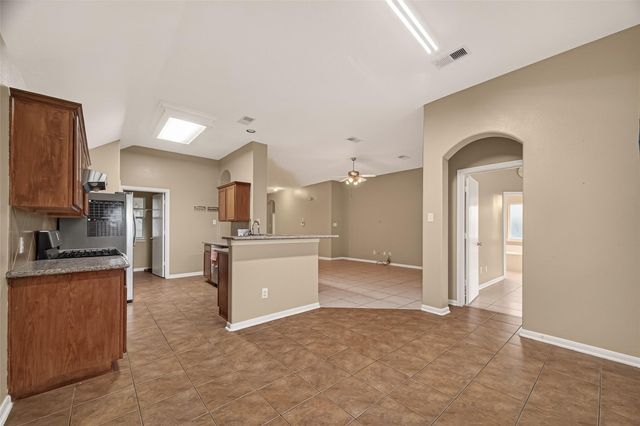 9022 Clearwood Landing Boulevard, Houston, TX 77075