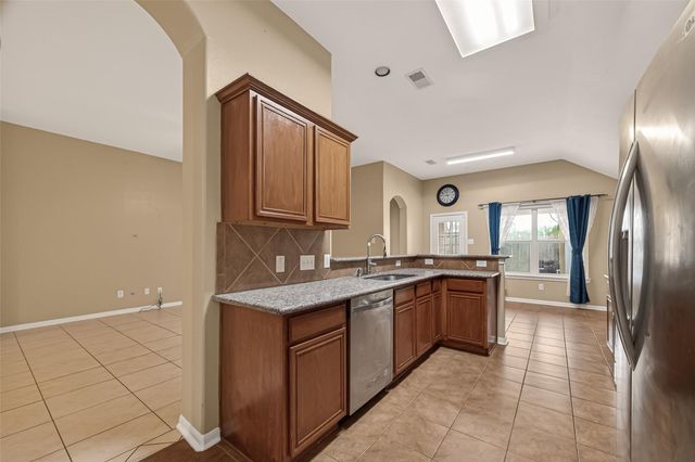 9022 Clearwood Landing Boulevard, Houston, TX 77075