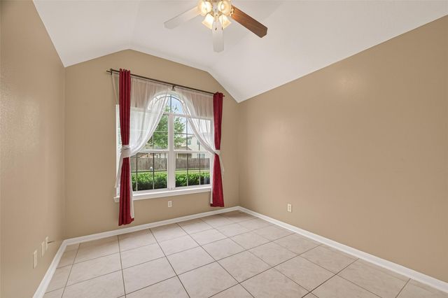 9022 Clearwood Landing Boulevard, Houston, TX 77075