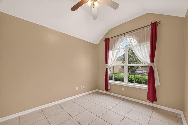 9022 Clearwood Landing Boulevard, Houston, TX 77075