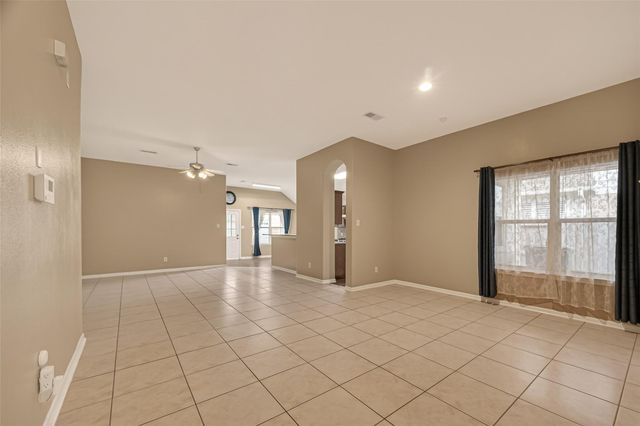 9022 Clearwood Landing Boulevard, Houston, TX 77075