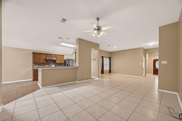 9022 Clearwood Landing Boulevard, Houston, TX 77075