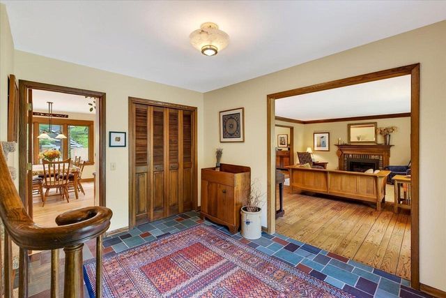201 Saratoga Circle, Madison, WI 53705