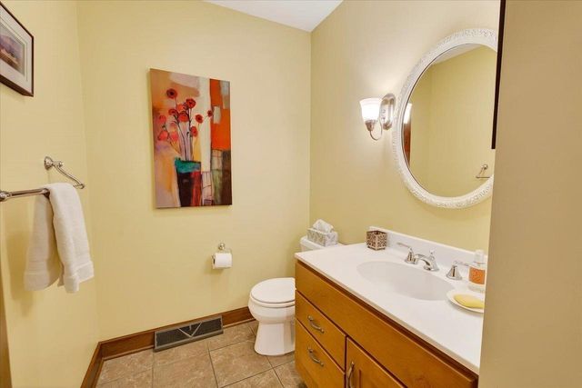 201 Saratoga Circle, Madison, WI 53705