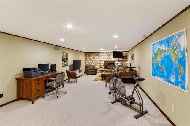 201 Saratoga Circle, Madison, WI 53705