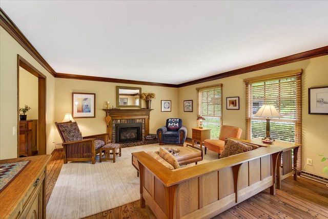 201 Saratoga Circle, Madison, WI 53705
