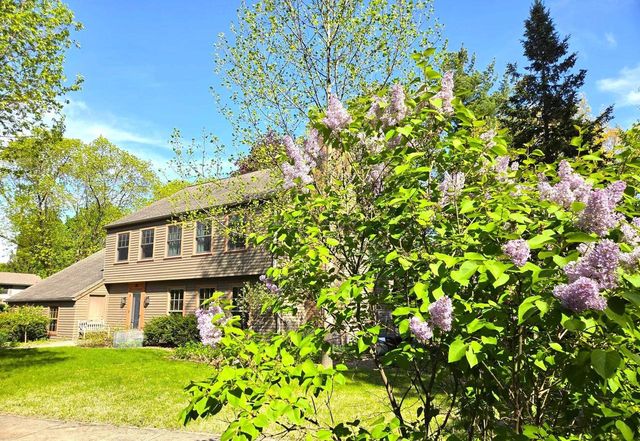 201 Saratoga Circle, Madison, WI 53705