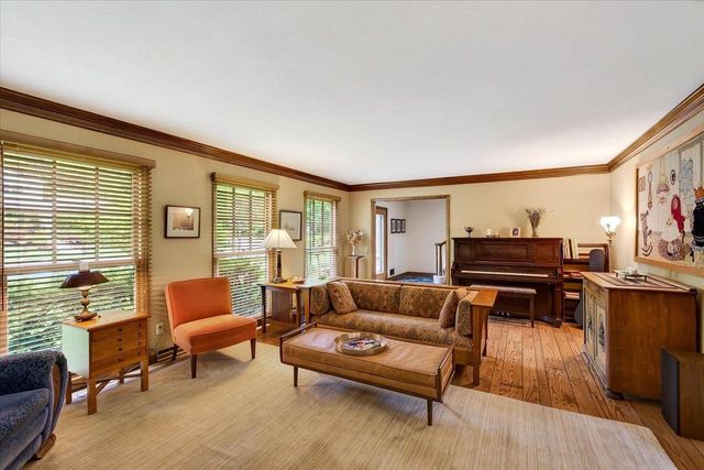201 Saratoga Circle, Madison, WI 53705