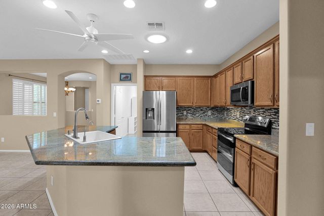 3017 W GRAN PARADISO Drive, Phoenix, AZ 85086