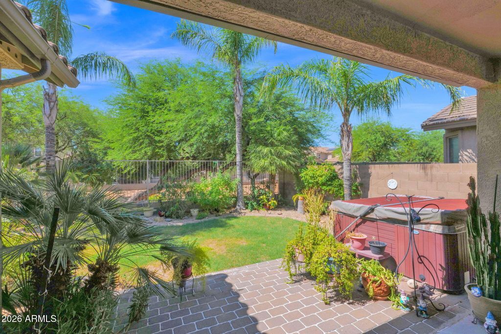 3017 W GRAN PARADISO Drive, Phoenix, AZ 85086 — photo 2