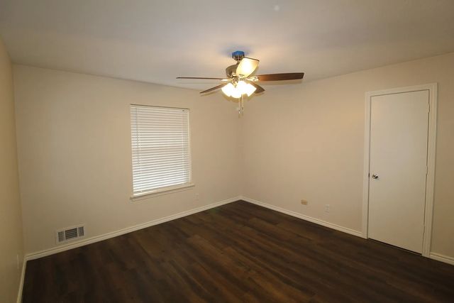 10146 Coveridge Drive, Dallas, TX 75238