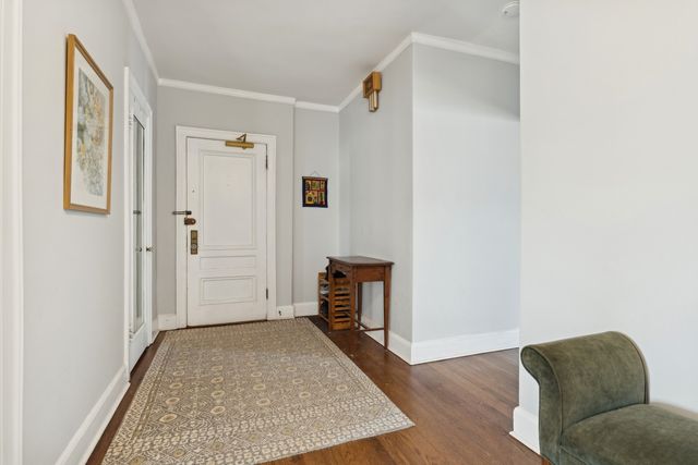 1755 E 55th Street 1204, Chicago, IL 60615