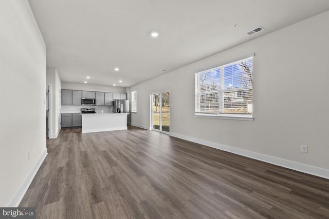 180 WOOD WALK AVE, La Plata, MD 20646