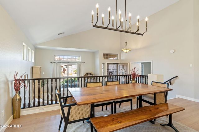 6943 W TETHER Trail, Peoria, AZ 85383