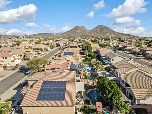 6943 W TETHER Trail, Peoria, AZ 85383