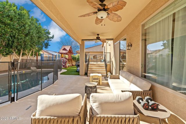 6943 W TETHER Trail, Peoria, AZ 85383