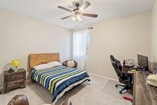 6943 W TETHER Trail, Peoria, AZ 85383