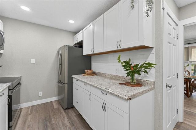 7239 Tracy Avenue, Kansas City, MO 64131