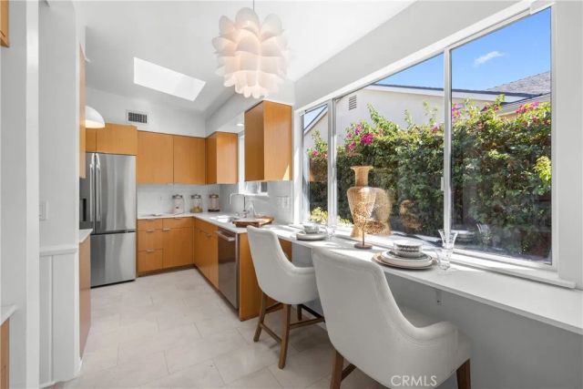5761 Wish, Encino, CA 91316