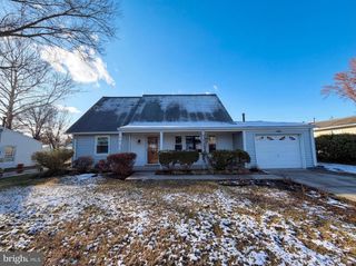 4116 MIDDLE RIDGE DR, Fairfax, VA 22033