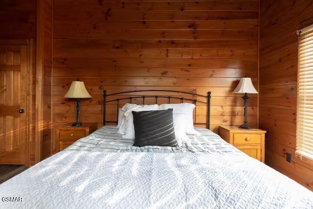 4532 Holly Forest Way, Gatlinburg, TN 37738