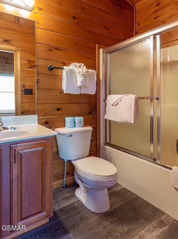 4532 Holly Forest Way, Gatlinburg, TN 37738