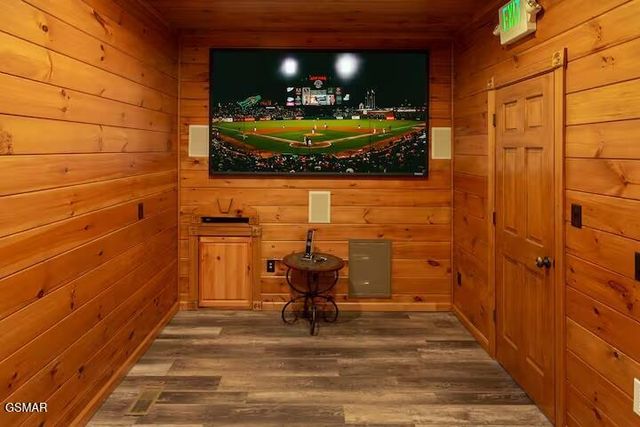 4532 Holly Forest Way, Gatlinburg, TN 37738