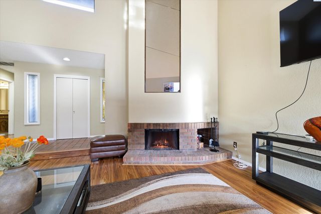 4135 Laurel Dr, West Richland, WA 99353