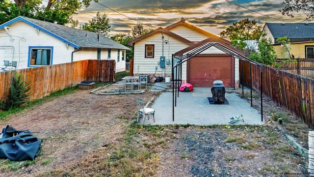 2913 AMES CT, Cheyenne, WY 82001