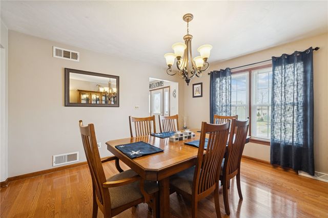 184 Washington Dr, Jefferson Twp, PA 15473